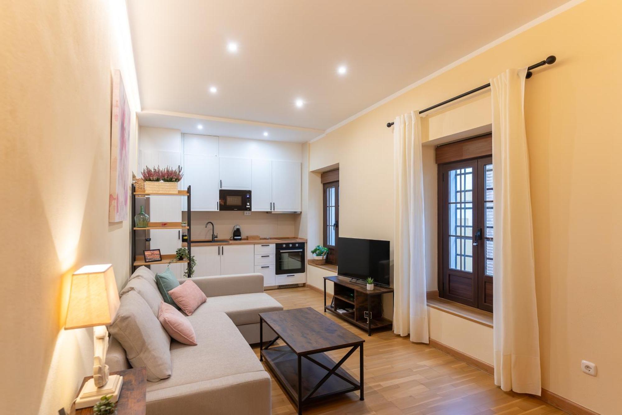 Apartamento Puerta De Cordoba- Exterior Con Balcones Экстерьер фото