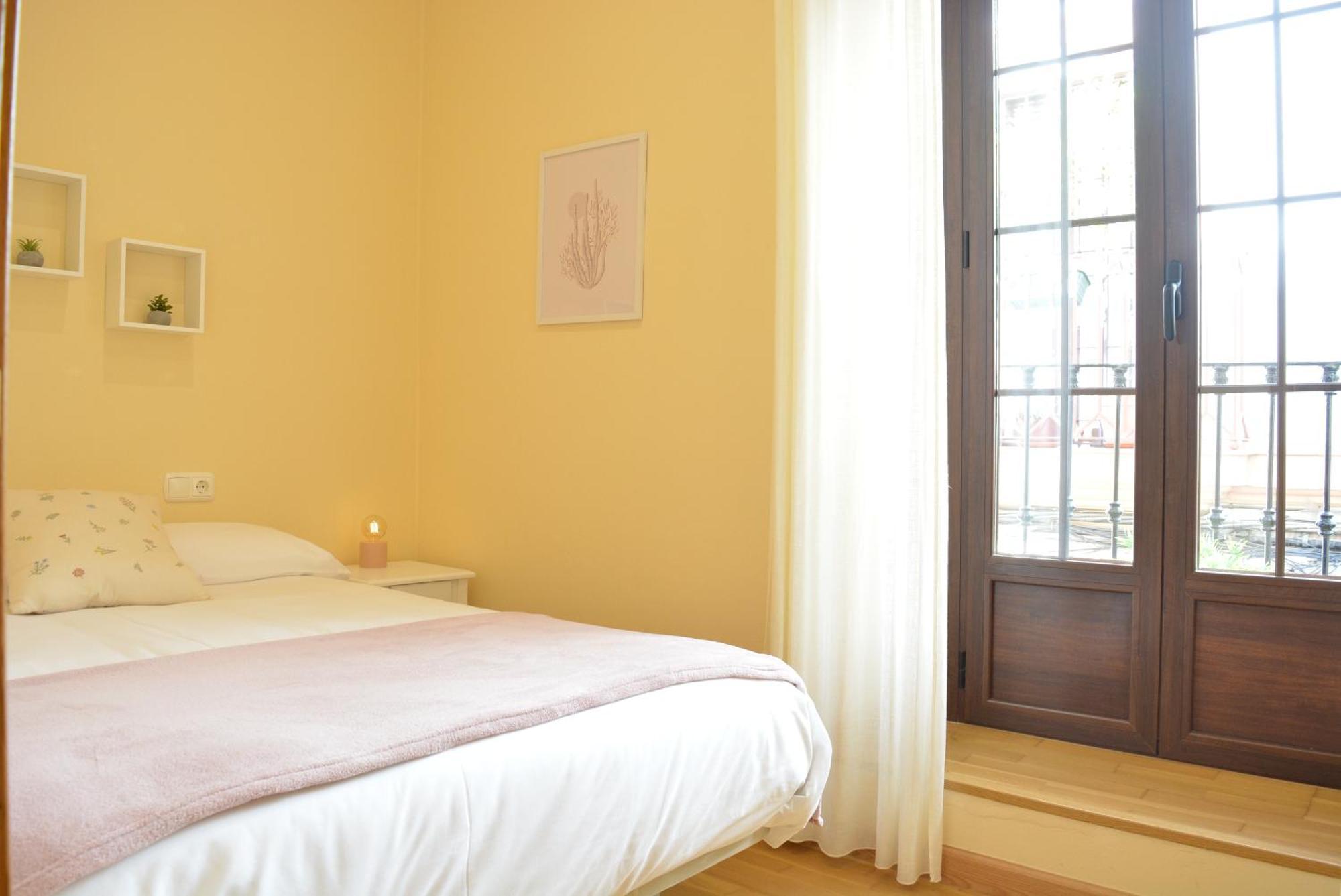 Apartamento Puerta De Cordoba- Exterior Con Balcones Экстерьер фото